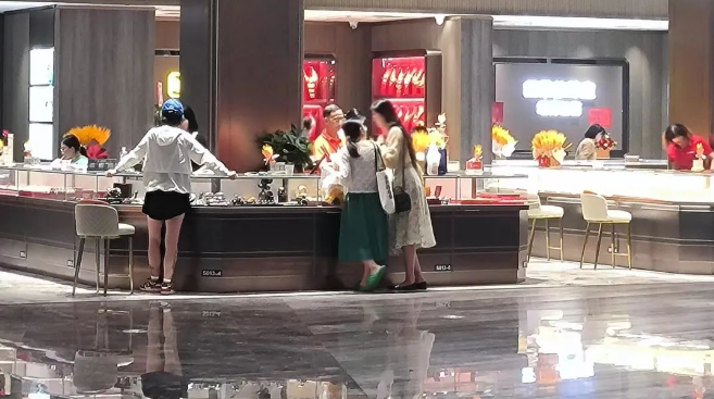 被裁员但是签了主动离职怎么办?(图1) 被裁员但是签了主动离职怎么办?(图1)