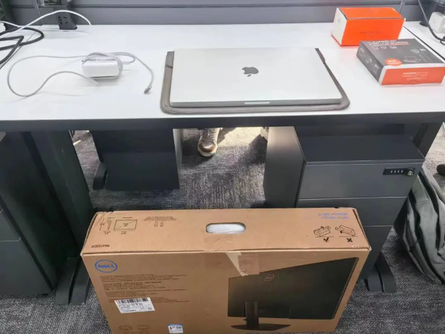 实习生离职能否写在简历上?(图1) 实习生离职能否写在简历上?(图1)